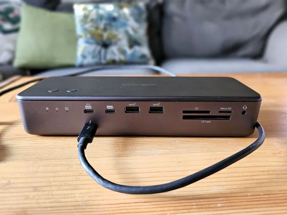 Kensington SD7100T5 EQ Pro Thunderbolt 5 docking station standing vertically on a desk with its port cluster visible