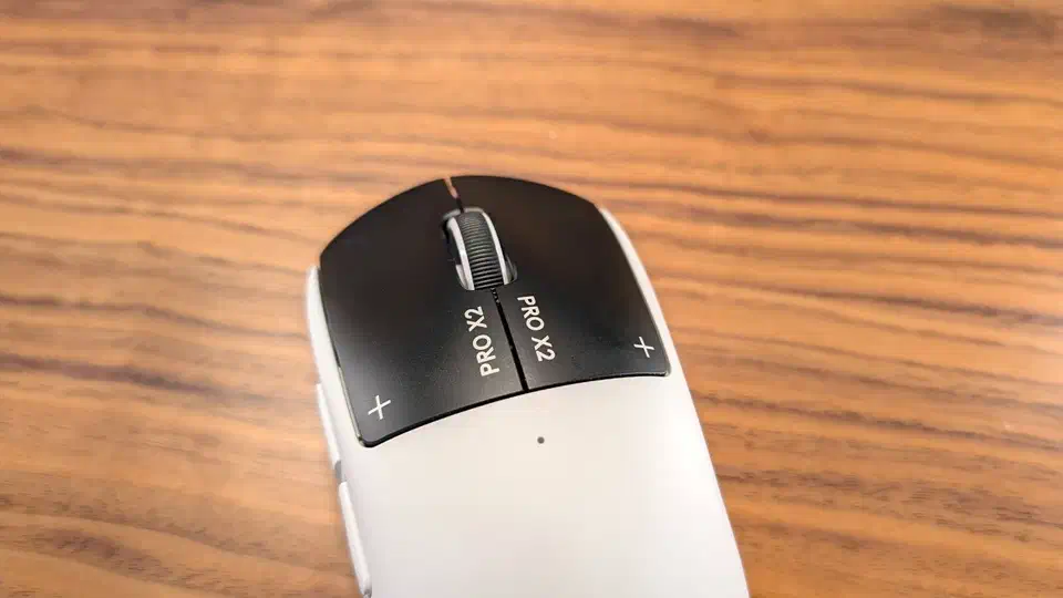 G Pro X2 Superstrike main buttons close-up