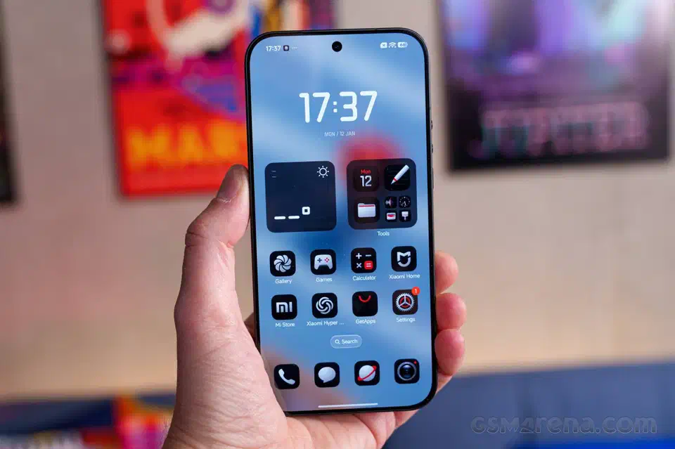 The Leica edition held screen-out, showing the home screen with the Leica-styled camera app icon in the dock